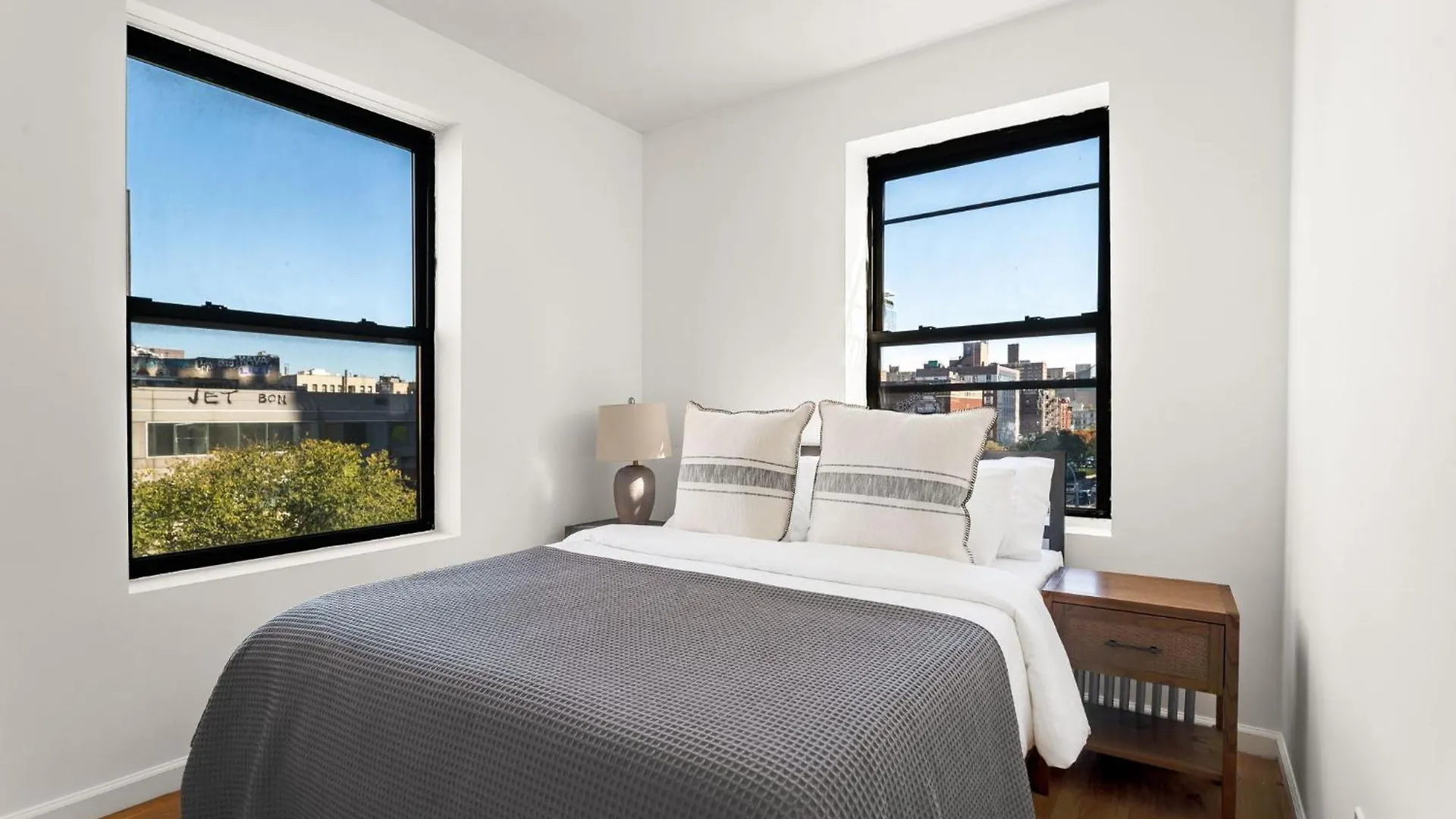 Chic 3Bd 1Bath Space Close To East River Walk New York Apartment